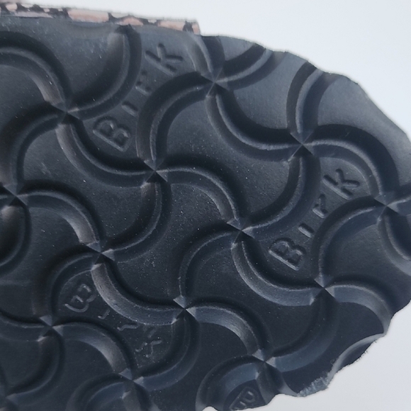 Birkenstock Gizeh Birko-Flor- Metallic Stones. Size 6 - Picture 8 of 12